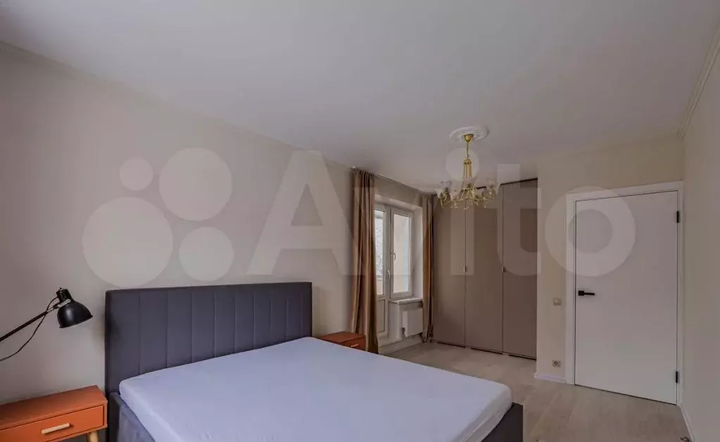 3-к. квартира, 70 м, 4/9 эт. - Фото 1