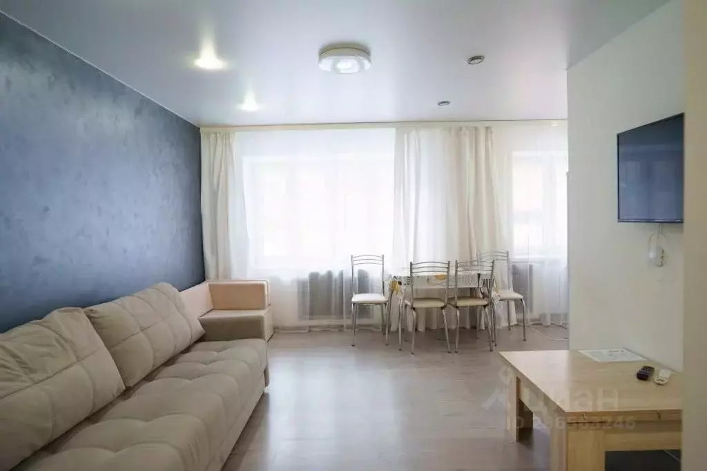 2-к кв. Калужская область, Калуга Тульская ул., 6 (44.0 м) - Фото 1