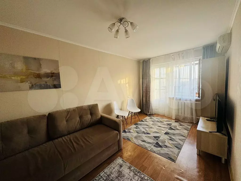 1-к. квартира, 30 м, 4/5 эт. - Фото 0