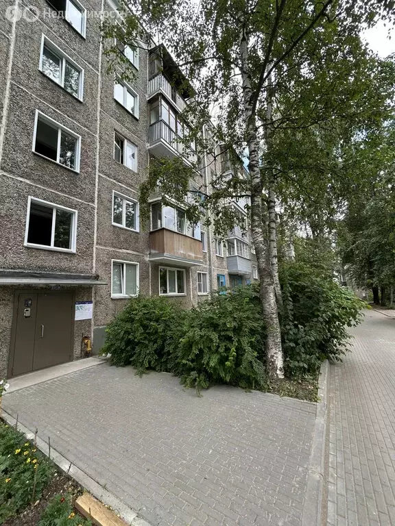 3-комнатная квартира: Киров, улица Свободы, 38А (57.5 м) - Фото 1