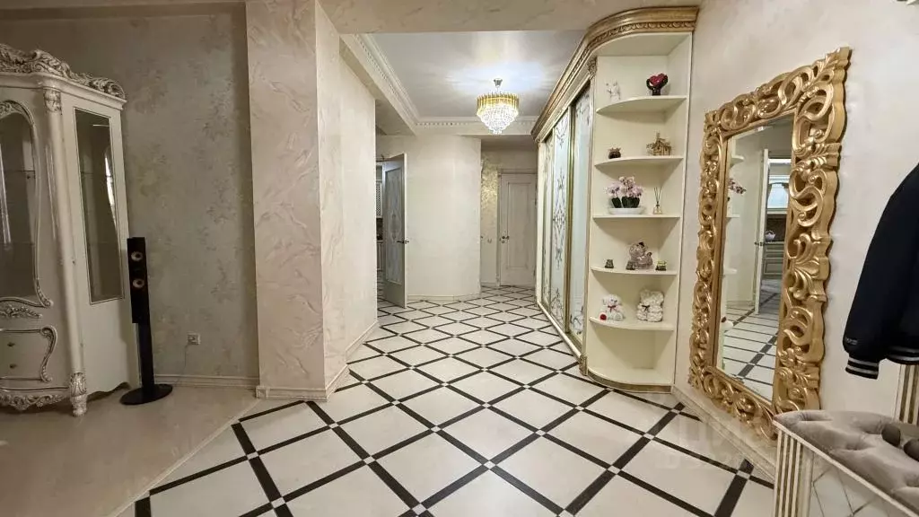 2-к кв. Дагестан, Махачкала просп. Петра 1, 135 (150.0 м) - Фото 1