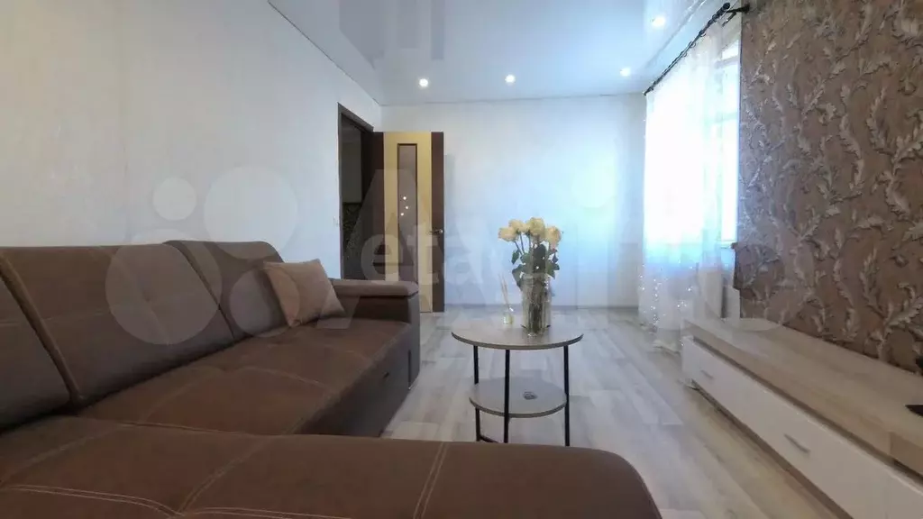 2-к. квартира, 42,5 м, 2/6 эт. - Фото 1