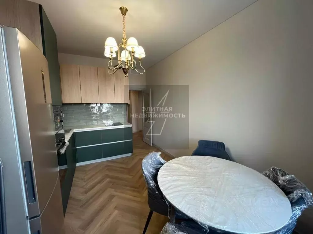 2-к кв. Татарстан, Казань Танковая ул., 2 (70.0 м) - Фото 2