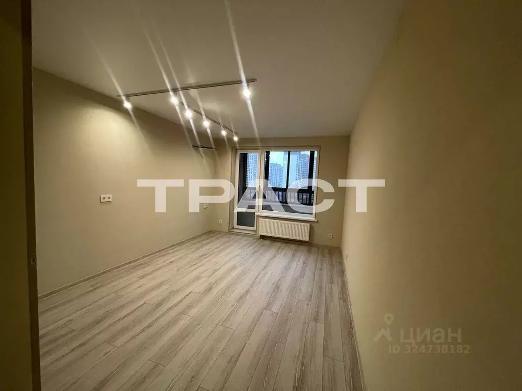 Студия Воронежская область, Воронеж ул. Независимости, 78к1 (19.4 м) - Фото 1