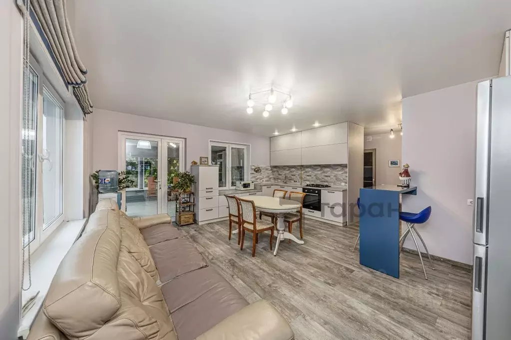 Дом в Челябинская область, Челябинск ул. Пустового, 17 (132 м) - Фото 2