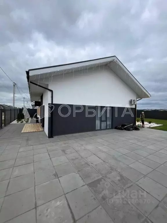 Дом в Тюменская область, Тюменский район, д. Елань 14 (100 м) - Фото 1