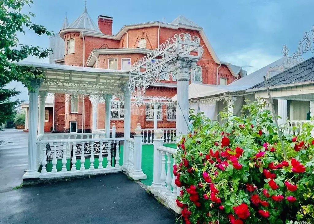 Дом в Москва д. Поповка, ул. Полевая (1000 м) - Фото 0