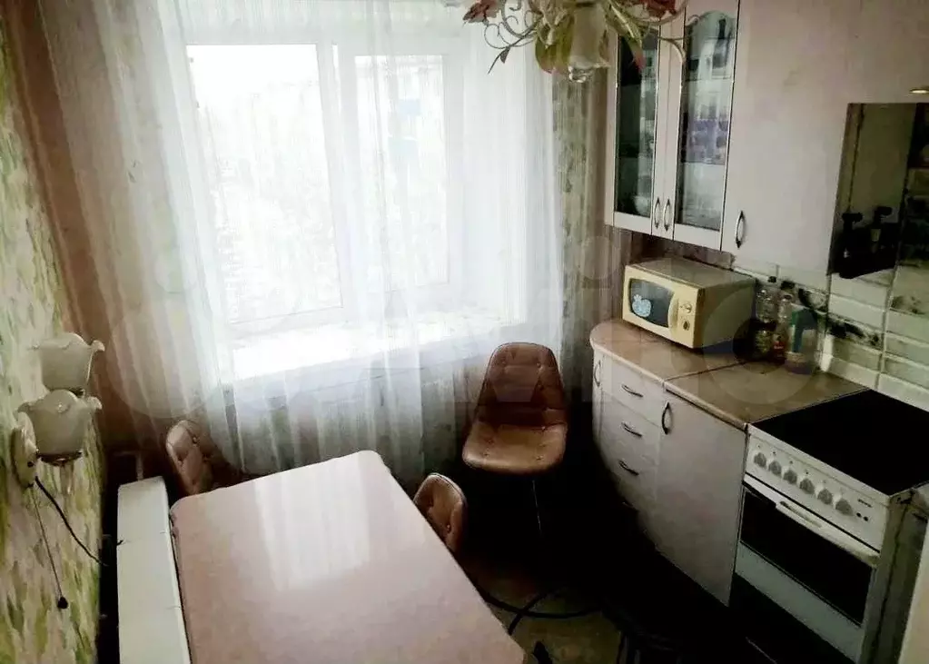 2-к. квартира, 54 м, 4/4 эт. - Фото 1