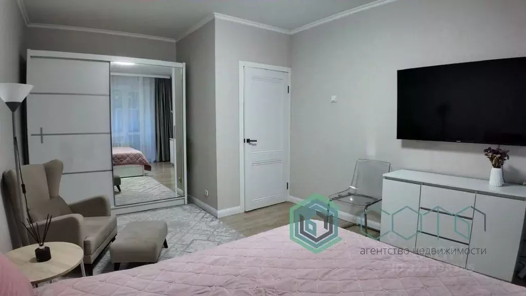 1-к кв. Калининградская область, Калининград ул. Лейтенанта Яналова, 5 ... - Фото 2