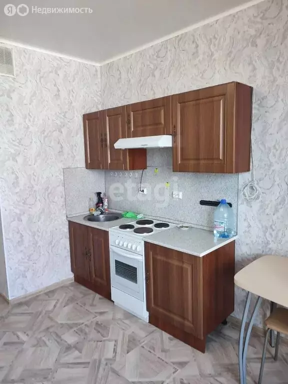 квартира-студия: тюмень, газопромысловая улица, 8 (24 м) - Фото 0