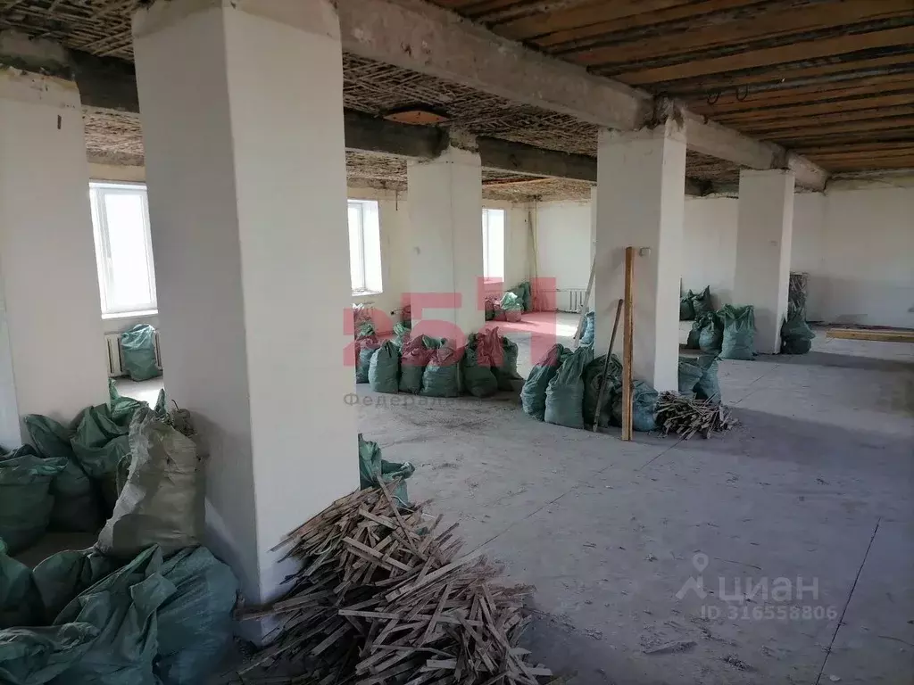 Помещение свободного назначения в Курганская область, Курган ул. ... - Фото 1