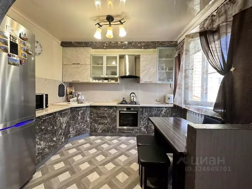 3-к кв. Краснодарский край, Геленджик городской округ, с. Кабардинка ... - Фото 1