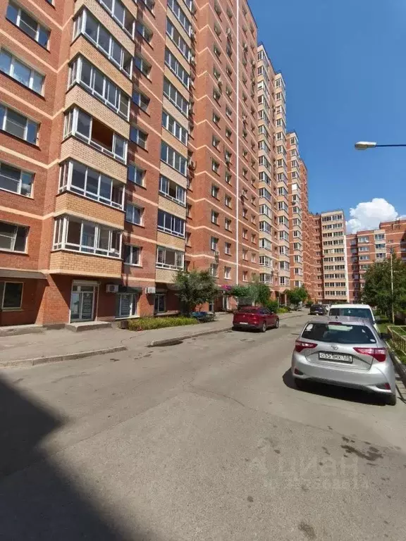 2-к кв. Иркутская область, Иркутск ул. Александра Невского, 15/2 (67.9 ... - Фото 1