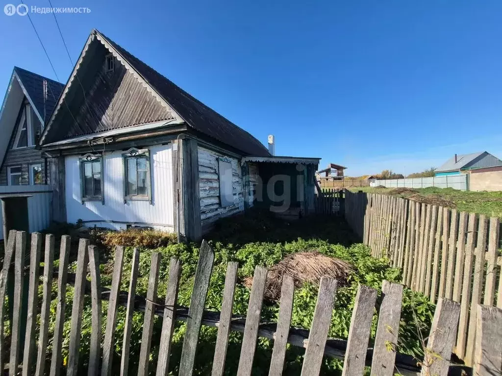 Дом в деревня Карайганово, Молодёжная улица (20 м) - Фото 1