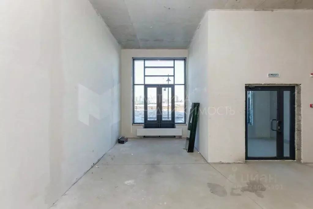 Помещение свободного назначения в Тюменская область, Тюмень ул. ... - Фото 1