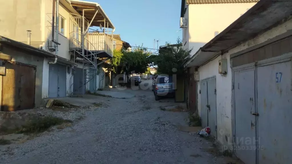 Гараж в Краснодарский край, Геленджик ул. Фадеева, 50В (90 м) - Фото 1
