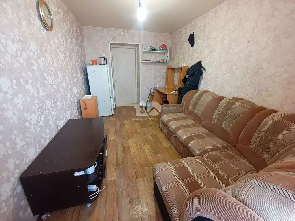 Комната Новосибирская область, Новосибирск ул. Лазарева, 31 (11.5 м) - Фото 1