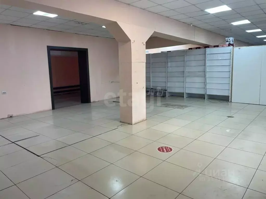 Торговая площадь в Омская область, с. Усть-Ишим ул. Советская, 52 (285 ... - Фото 1