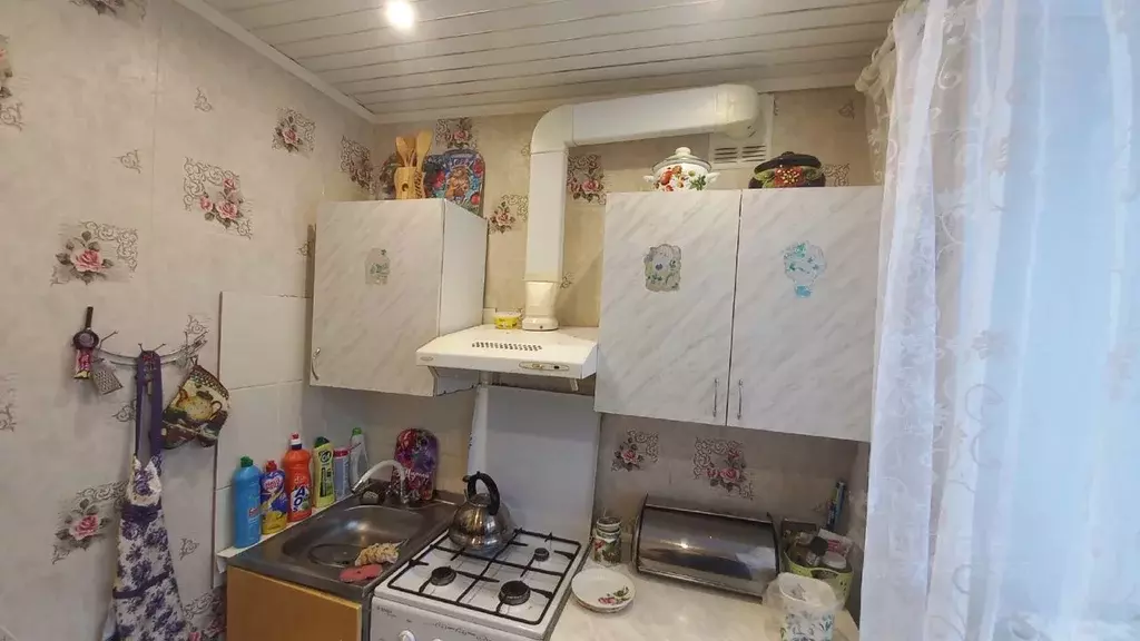 3-к кв. Ленинградская область, Тихвин 4-й мкр, 26 (57.7 м) - Фото 2