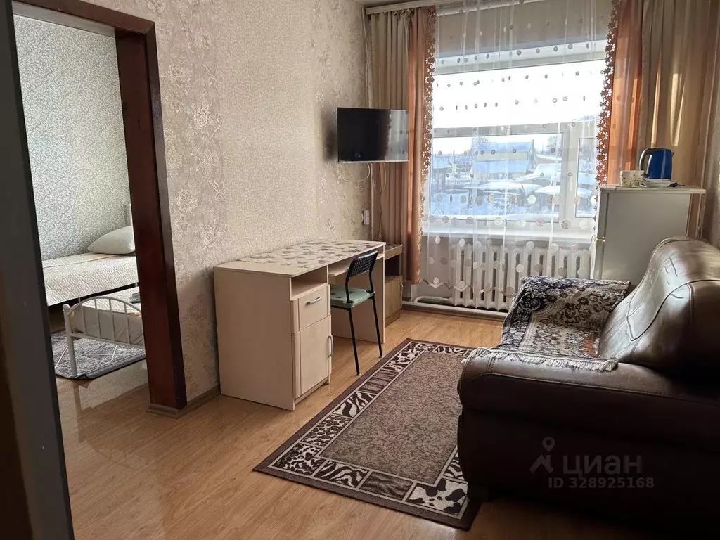 Комната Томская область, с. Каргасок ул. Голещихина, 87 (20.0 м) - Фото 1