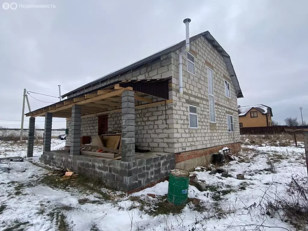 дом в село севрюково, улица саблина, 88б (142 м) - Фото 1