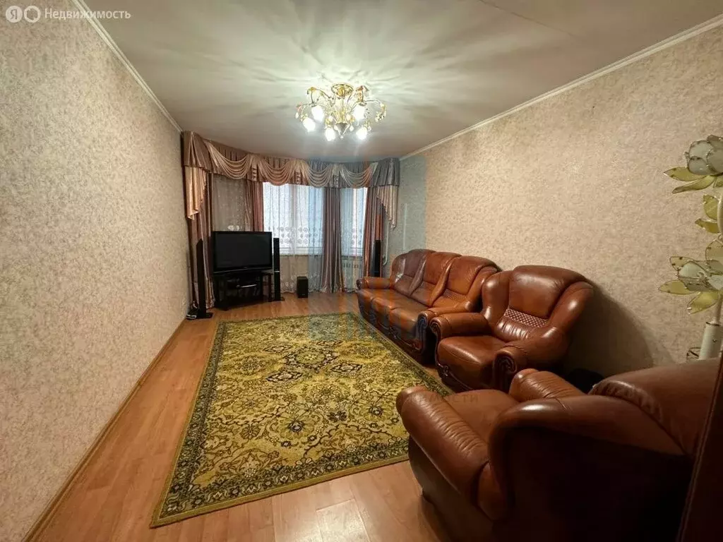 3-комнатная квартира: Подольск, улица Гайдара, 8В (79.1 м) - Фото 1