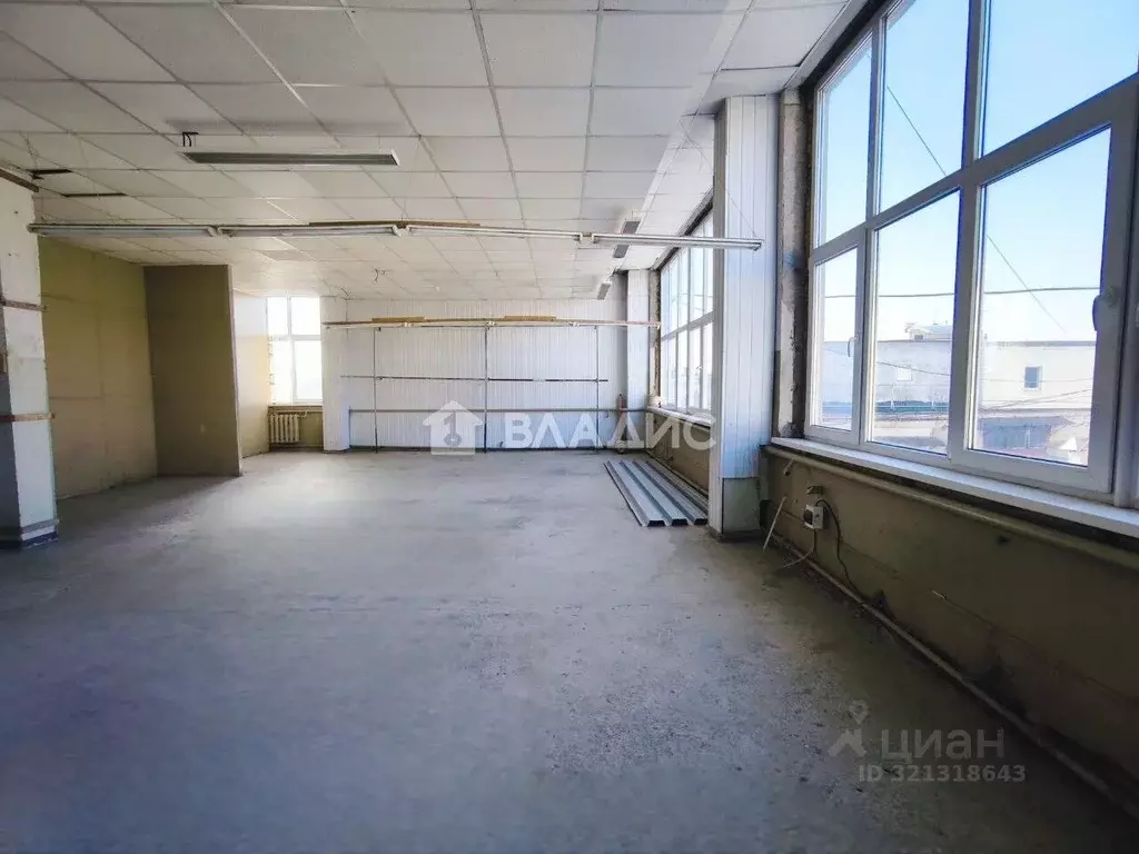 Помещение свободного назначения в Калужская область, Калуга ул. ... - Фото 1