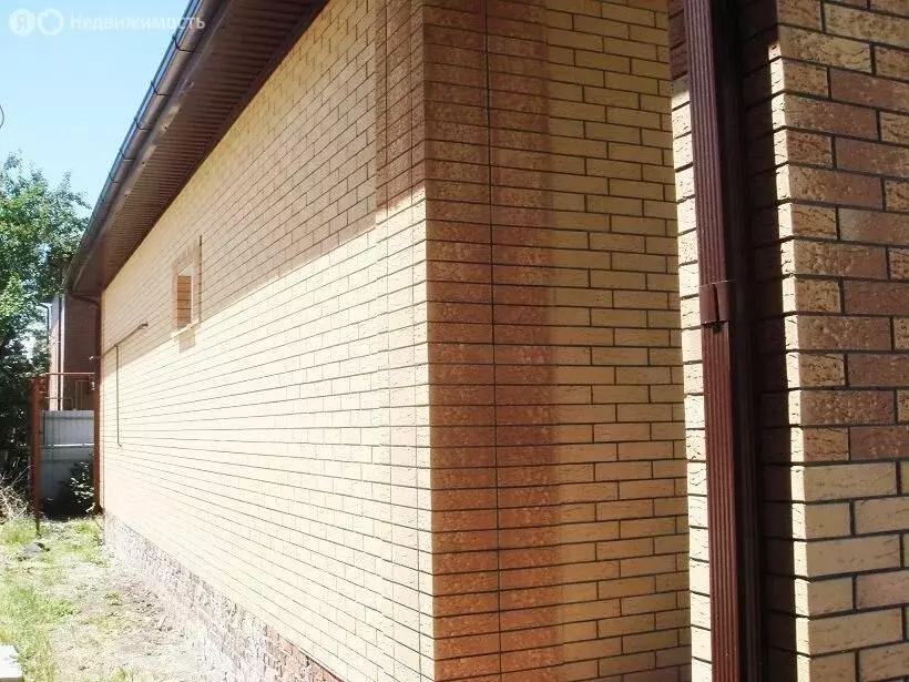 Дом в Ростов-на-Дону, Зрелищная улица (90 м) - Фото 1