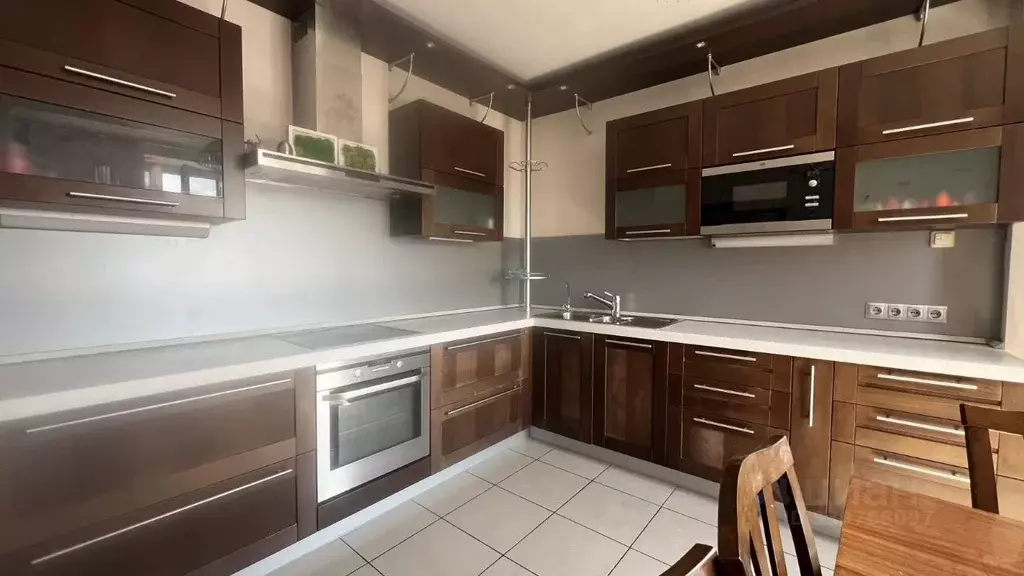 2-к кв. Москва ул. Богданова, 6к1 (90.9 м) - Фото 1