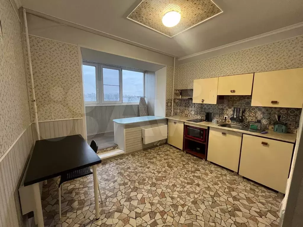 1-к. квартира, 40 м, 11/14 эт. - Фото 0