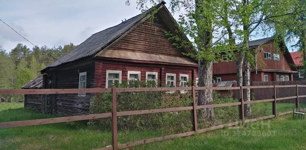 Дом в Новгородская область, Крестецкий муниципальный округ, д. Ересино ... - Фото 1