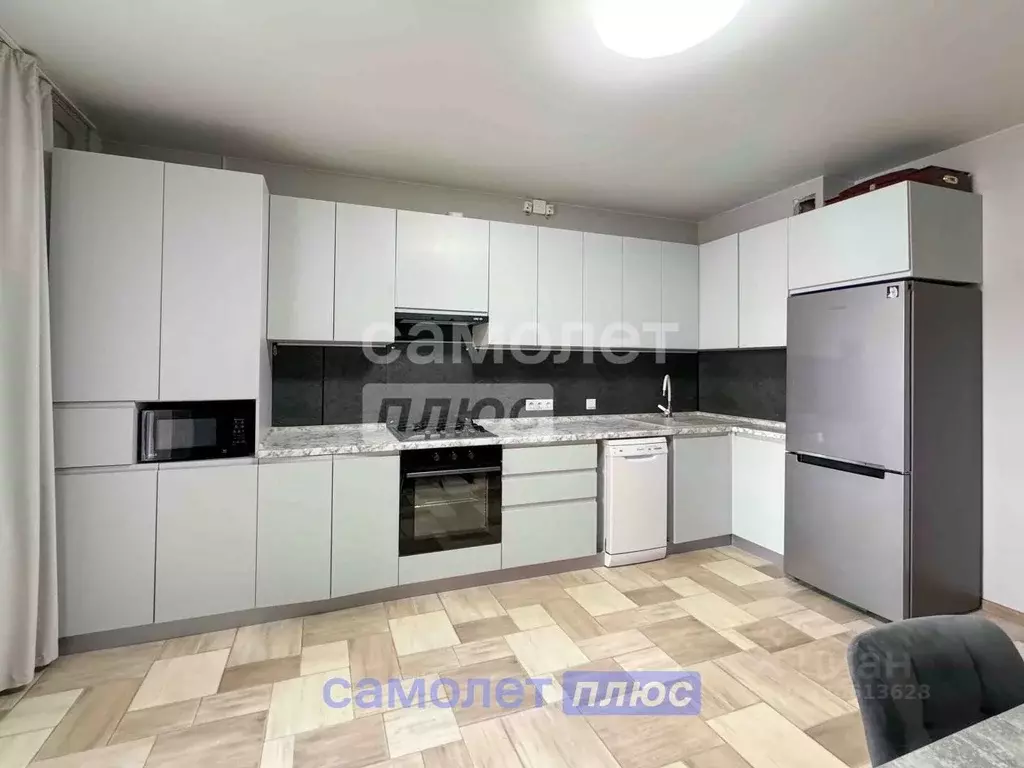 3-к кв. Чувашия, Чебоксары ул. Эльменя, 38 (87.1 м) - Фото 0