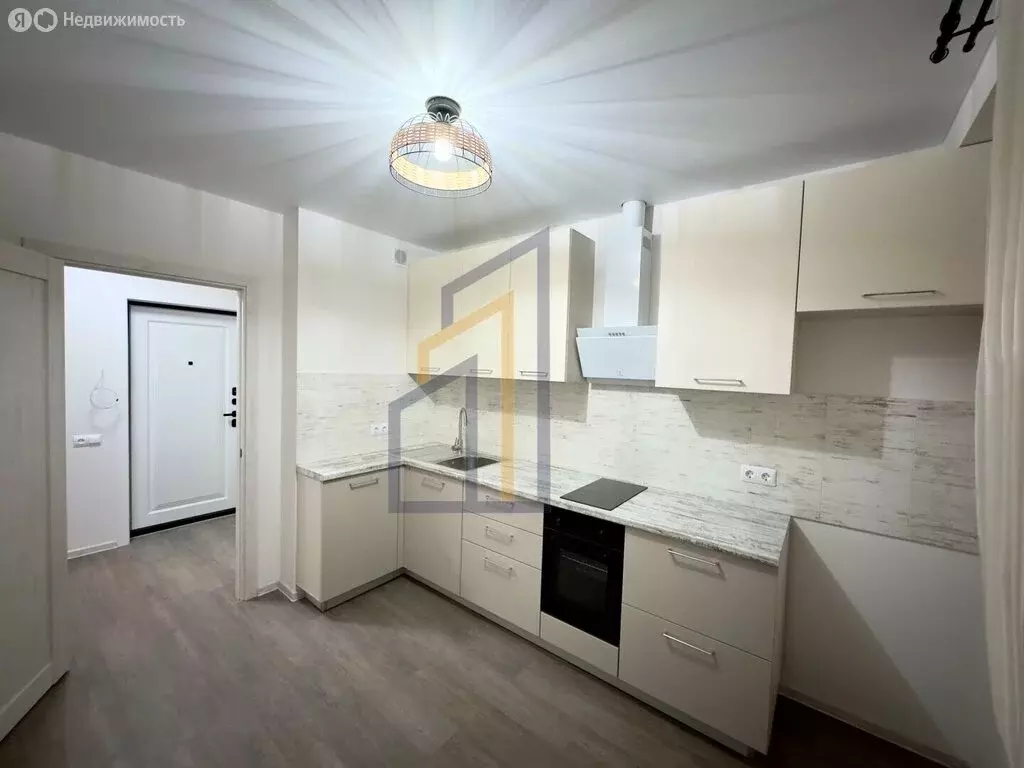 1-комнатная квартира: Евпатория, проспект Ленина, 66Б (36 м) - Фото 2