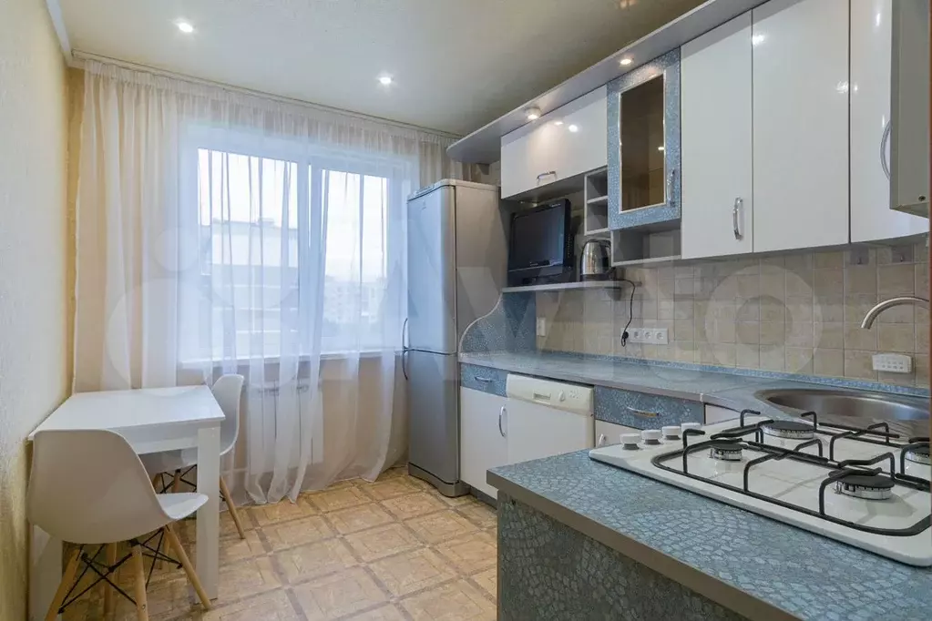 3-к. квартира, 63 м, 7/9 эт. - Фото 0