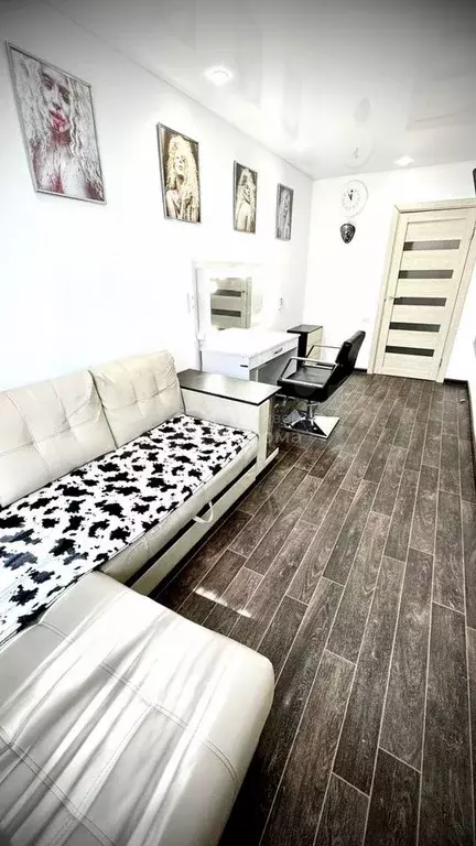 3-к. квартира, 57 м, 4/4 эт. - Фото 0