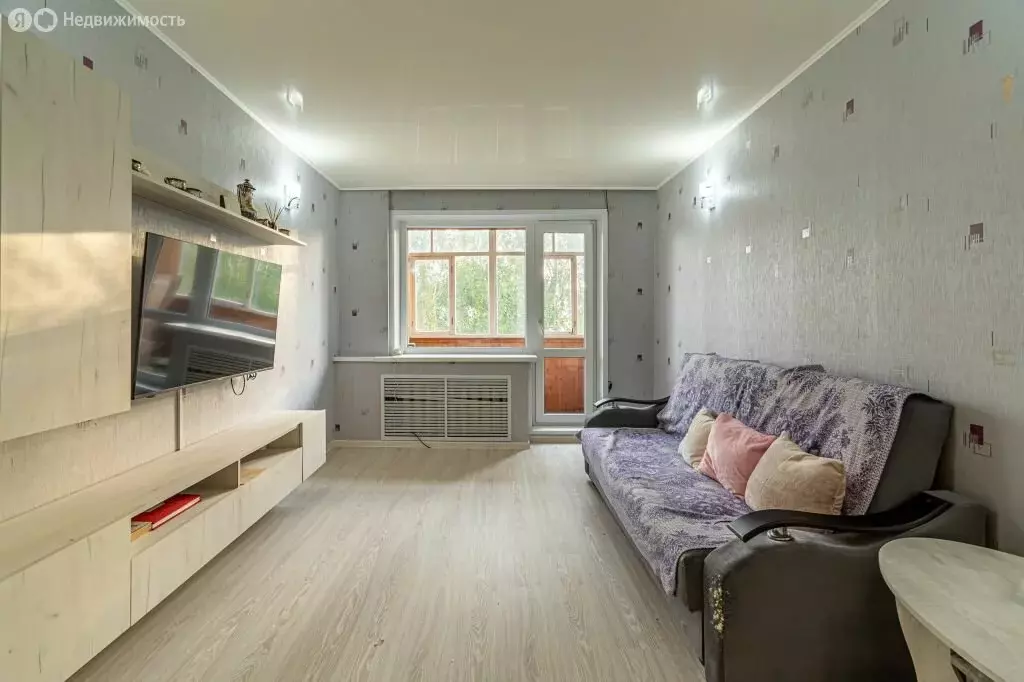 2-комнатная квартира: Ярославль, улица Ньютона, 16к2 (49 м) - Фото 1