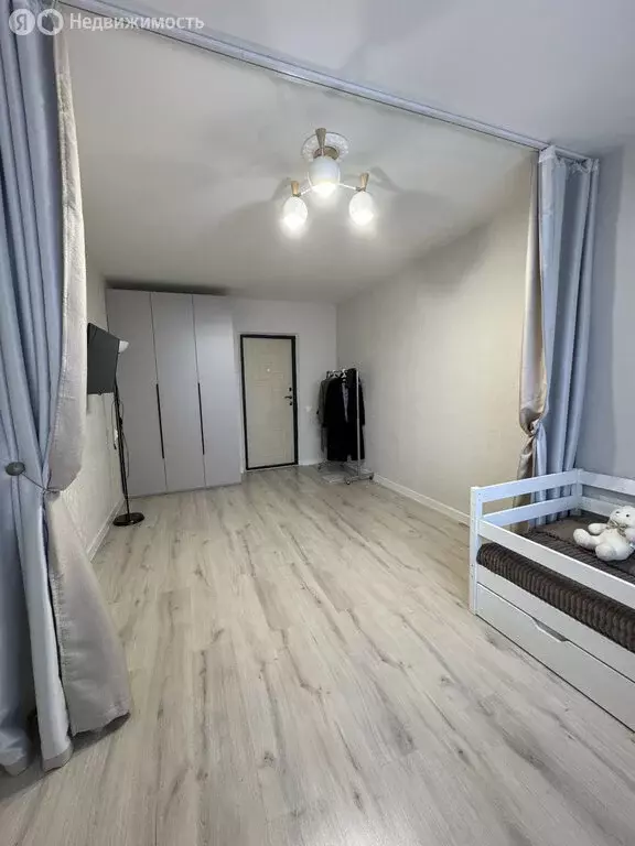 1к в 4-комнатной квартире (17.2 м) - Фото 2