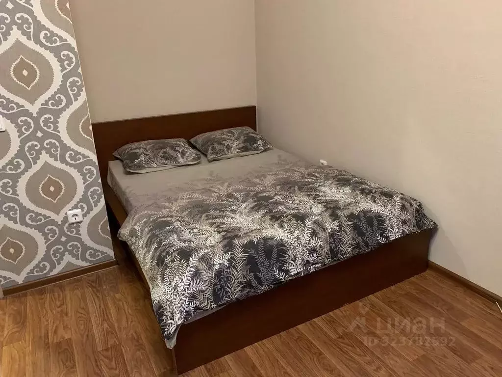 1-к кв. Татарстан, Казань Тэцевская ул., 4 (35.0 м) - Фото 1