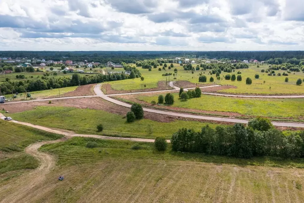 Участок в Ленинградская область, Гатчинский район, с. Орлино, Орлино ... - Фото 1