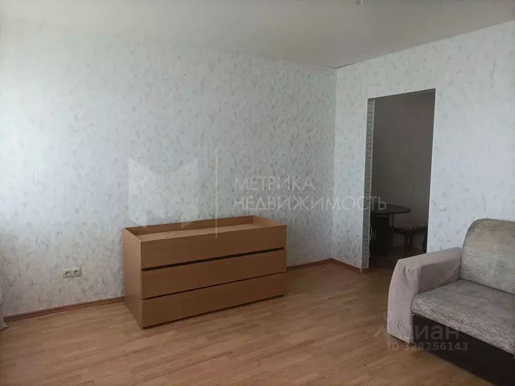 Студия Тюменская область, Тюменский муниципальный округ, с. Яр ул. ... - Фото 1