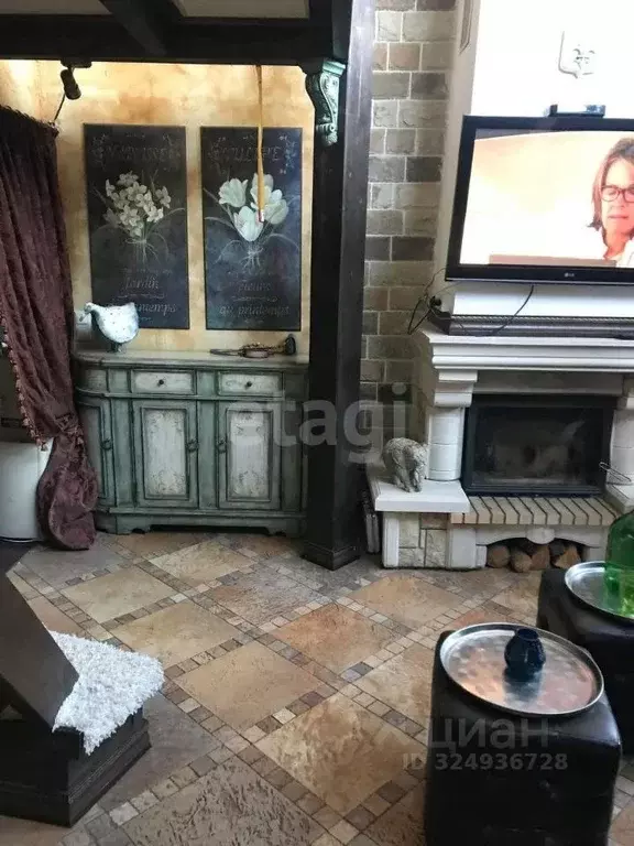 Дом в Красноярский край, Дивногорск городской округ, пос. Манский ул. ... - Фото 1