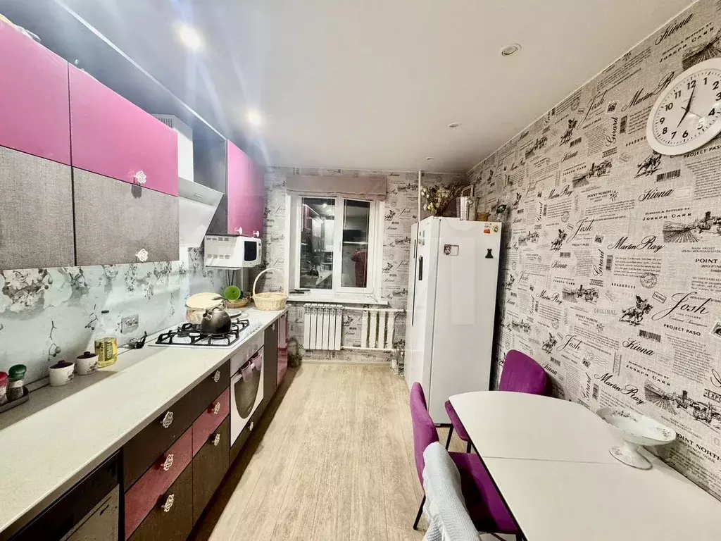 3-к. квартира, 64 м, 3/9 эт. - Фото 0