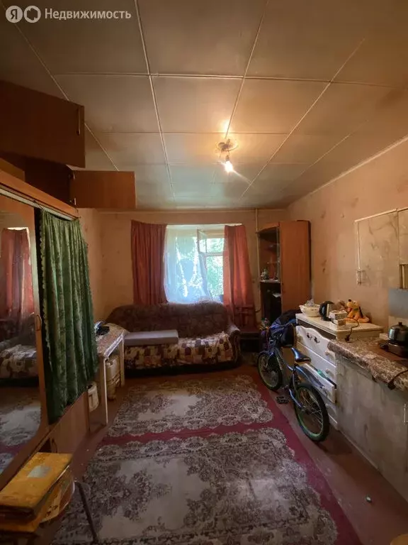 1к в 4-комнатной квартире (13 м) - Фото 1