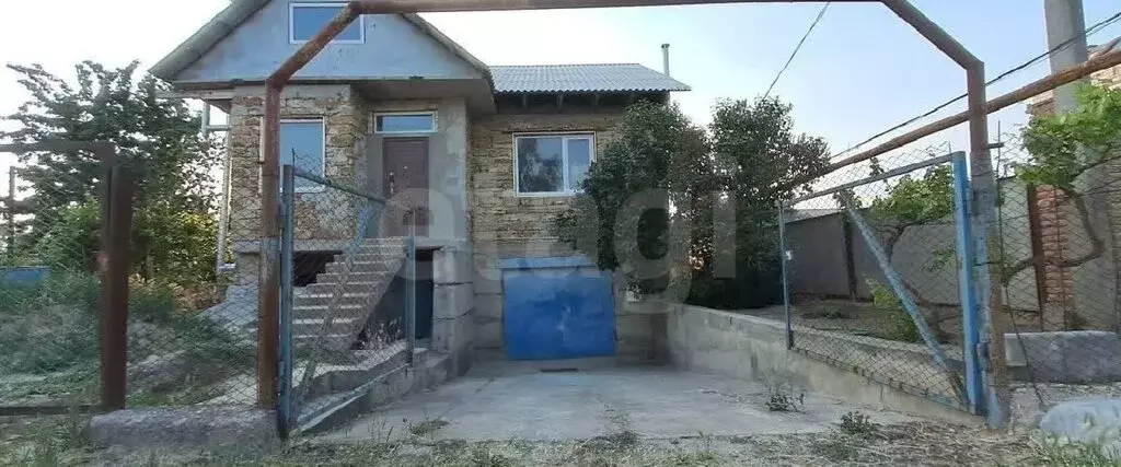 Дом в Красноперекопск, Светлая улица (151 м) - Фото 1