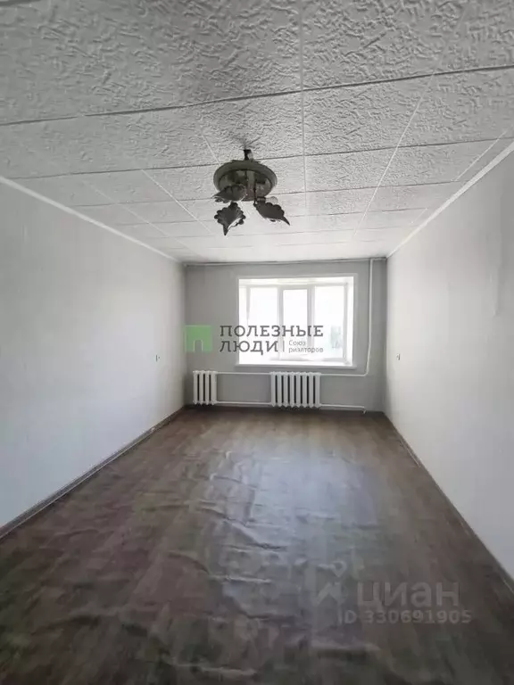 Комната Курганская область, Курган ул. Бурова-Петрова, 97Б (16.8 м) - Фото 1