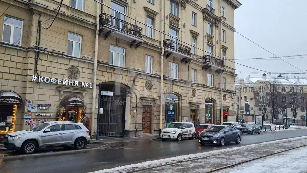 Продажа коммерции у метро, 92.2 м - Фото 1