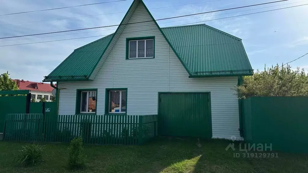 Дом в Тюменская область, Заводоуковск пер. Энергетиков (59 м) - Фото 0