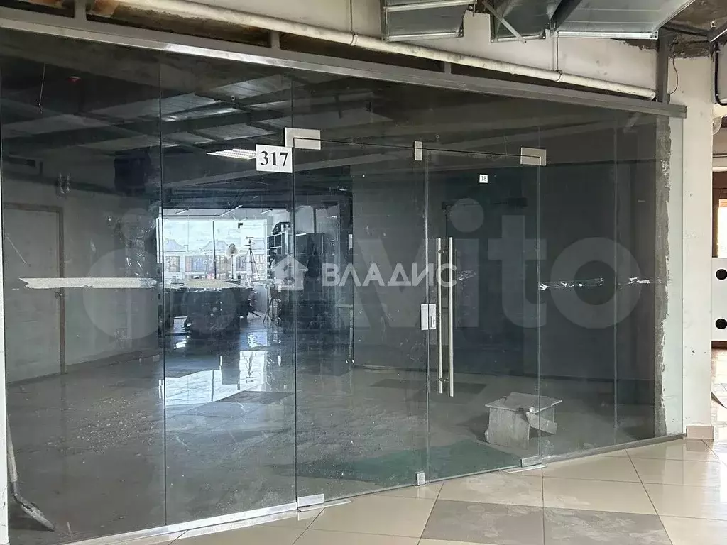 Продам торговое помещение, 72.7 м - Фото 0