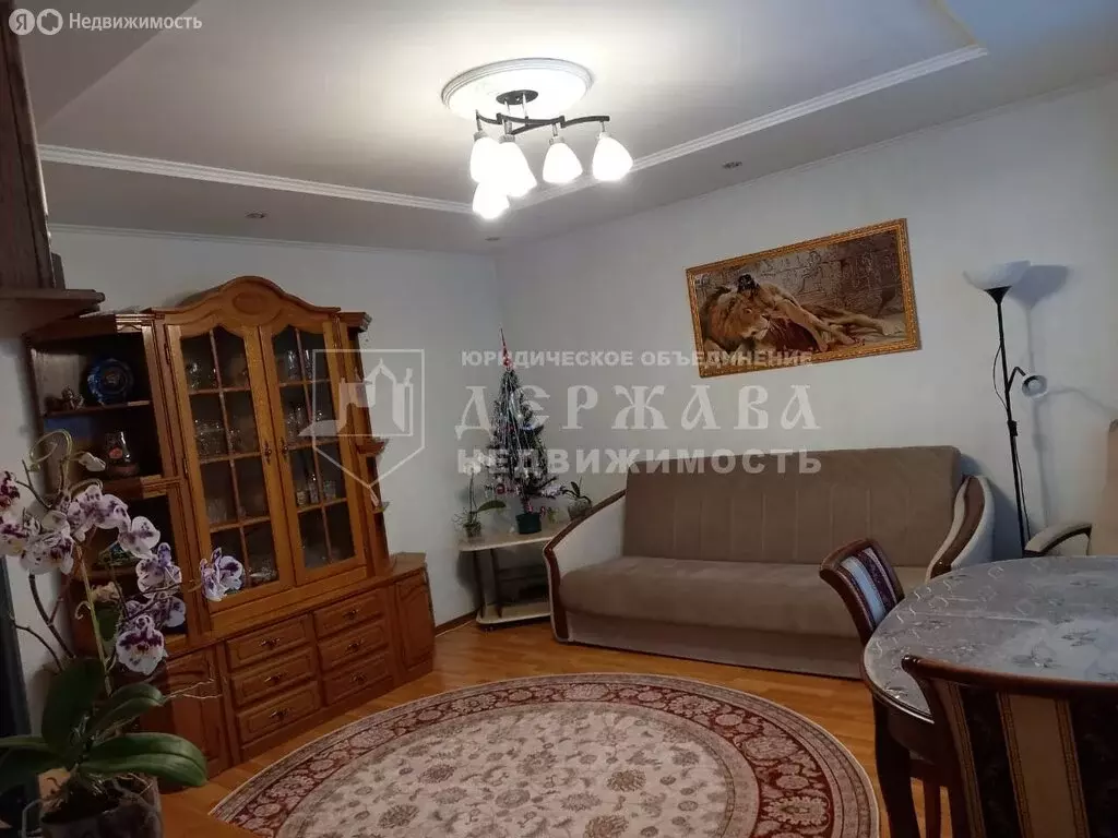 3-комнатная квартира: Кемерово, проспект Химиков, 43 (65 м) - Фото 1
