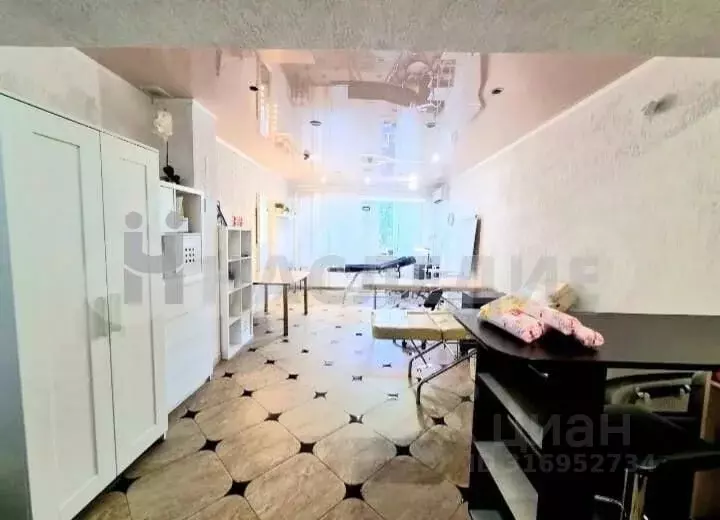 Студия Ростовская область, Каменск-Шахтинский ул. Гагарина (30.0 м) - Фото 1